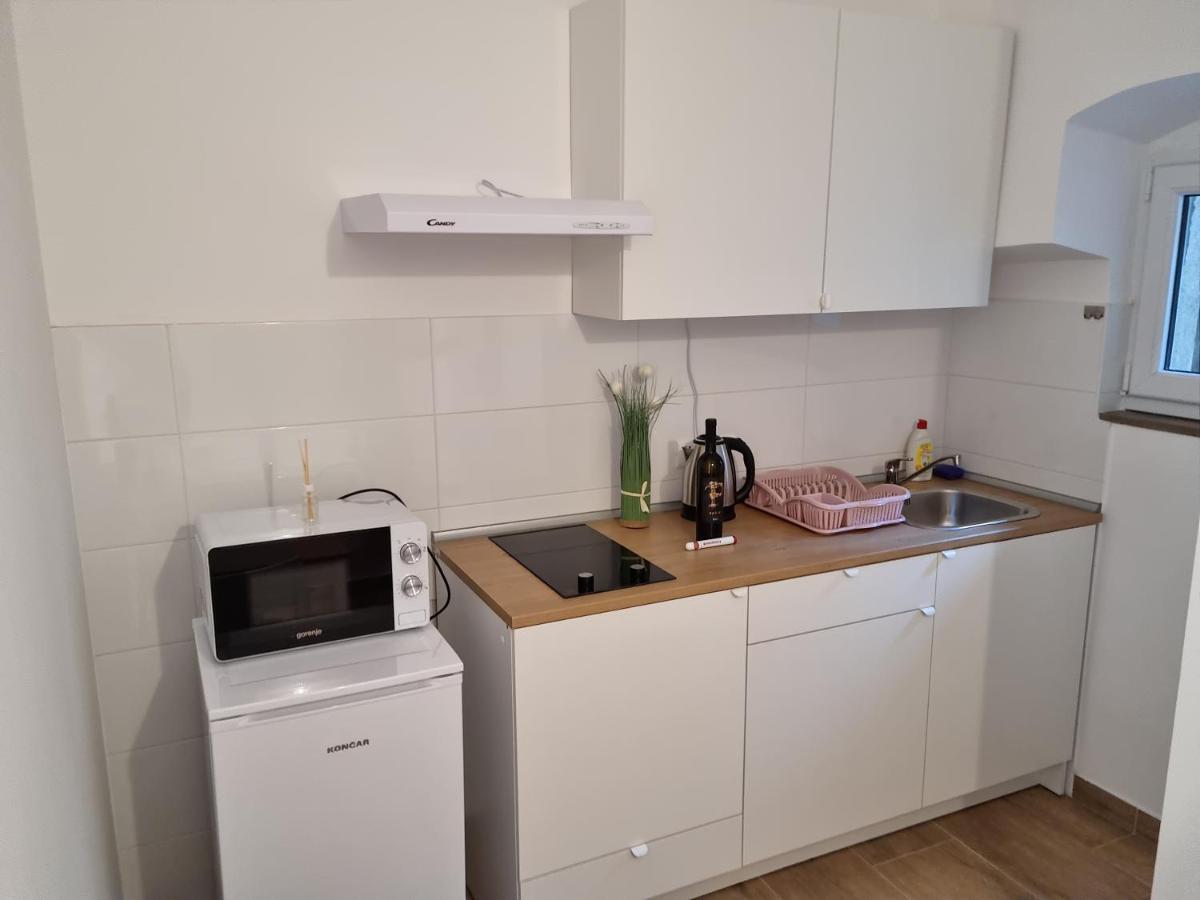Apartament Vlaho *